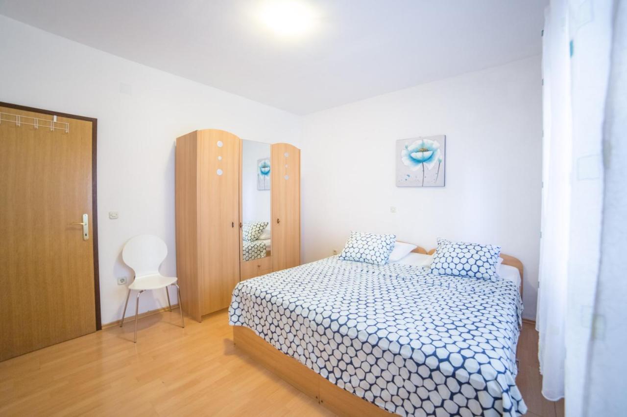 Apartment Jadranka Brist Esterno foto