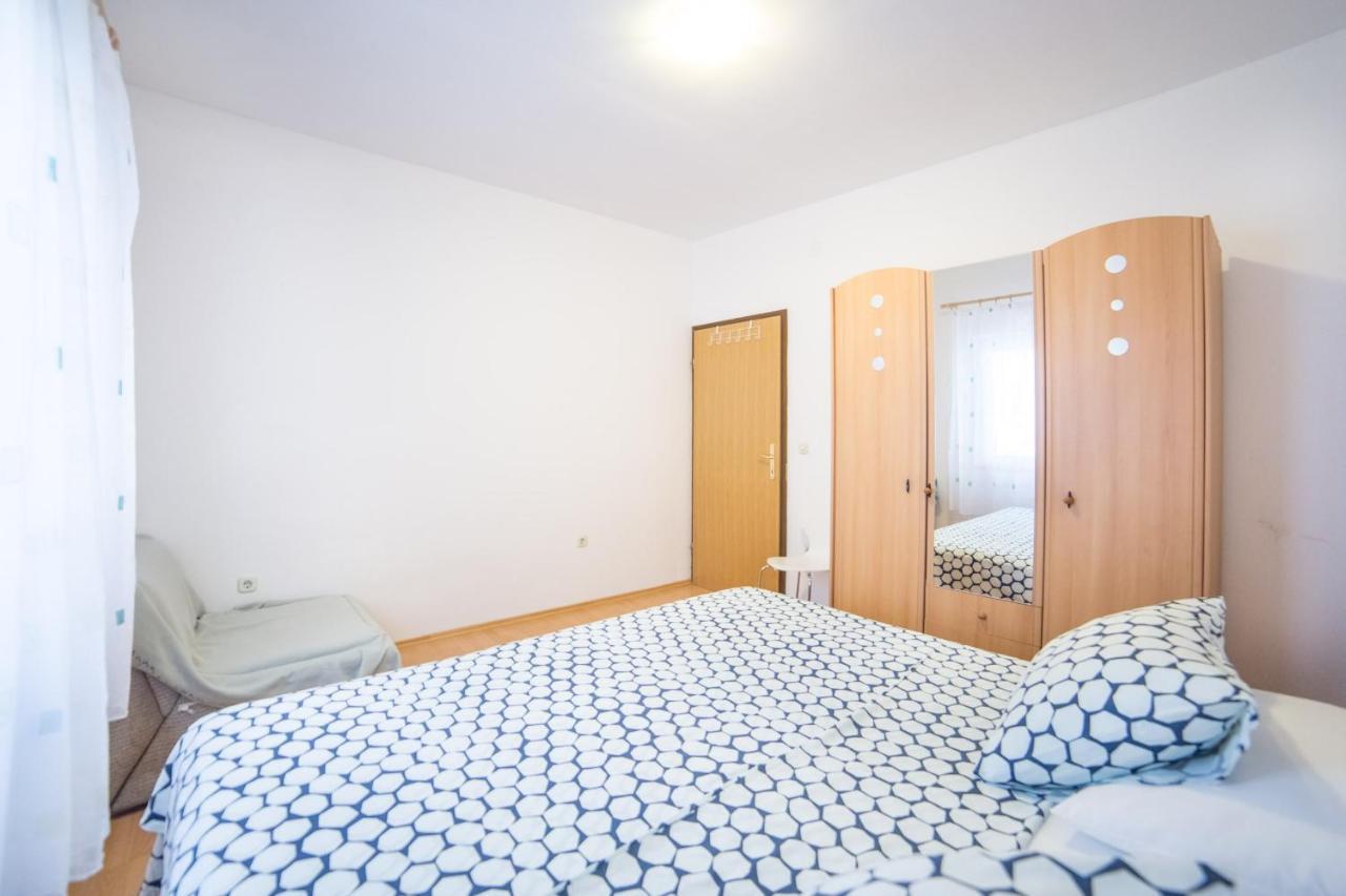 Apartment Jadranka Brist Esterno foto